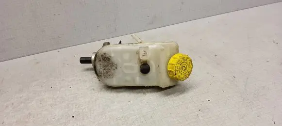 Volkswagen Transporter - Caravelle T5 Master brake cylinder 7H0611303A