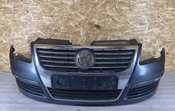 Volkswagen PASSAT B6 Front bumper 3C0807221