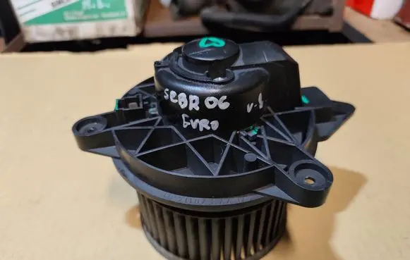Chrysler Sebring (ST-22 - JR) Heater fan/blower 
