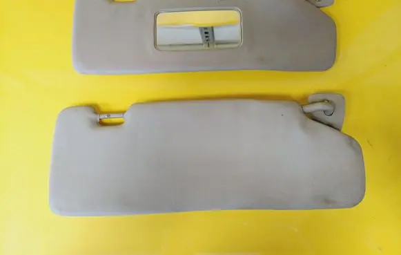 Sun visor