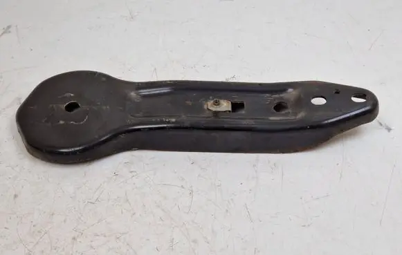 Jaguar XE Other front suspension part GX735C365AC