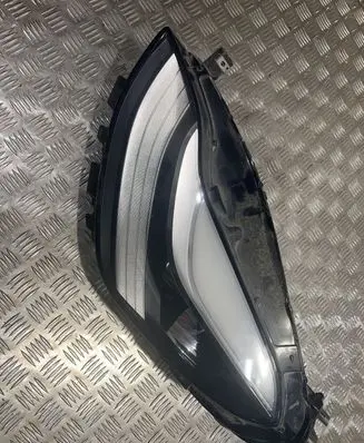 Tesla Model 3 Headlight/headlamp 107737550B 19143183048