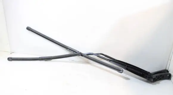 Honda Civic X Front wiper blade arm 