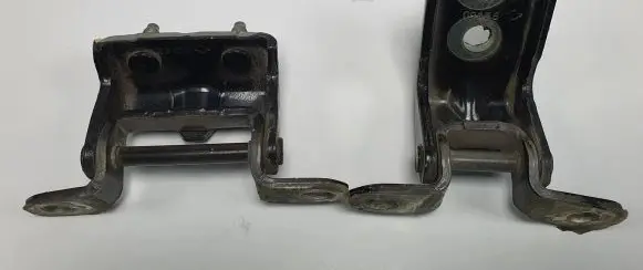Nissan Micra Rear door hinge set 