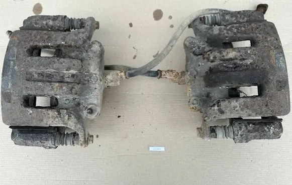 Nissan King Cab, Navara Front brake caliper 41001VK100 41011VK100