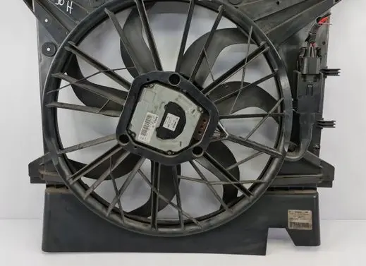 Volvo XC90 Electric radiator cooling fan 30749761