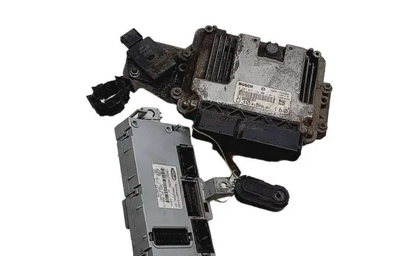 Peugeot Boxer Engine ECU kit and lock set 0281015734 51900697 14090192