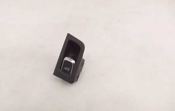 Tailgate opening switch