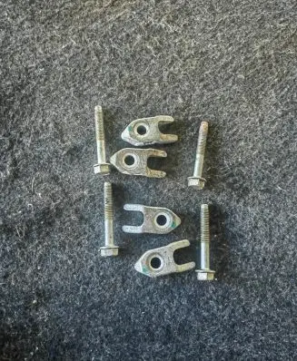 Opel Antara Fuel Injector clamp holder
