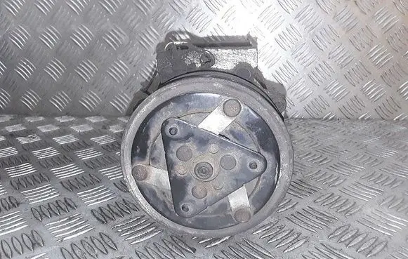 Volvo S40, V40 Air conditioning (A/C) compressor (pump) 8200040681
