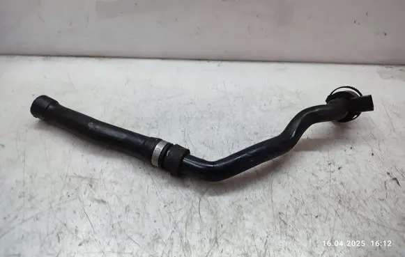 Mercedes-Benz C W205 Engine coolant pipe/hose A6510105811