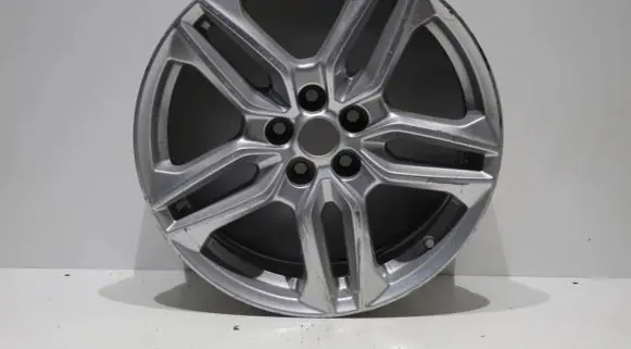 Ford Galaxy R18 alloy rim EM2GJ1A