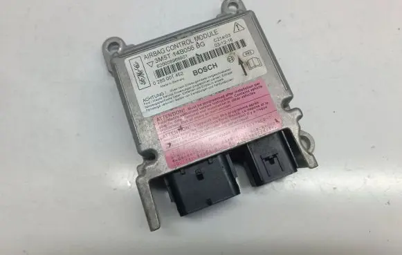 Ford Focus C-MAX Airbag control unit/module 3M5T14B056BG 620008966901 0285001452