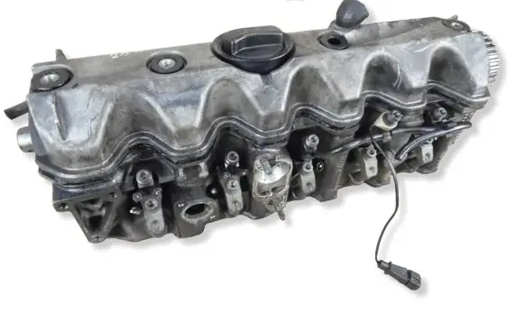 Volkswagen Transporter - Caravelle T4 Engine head 074103373G