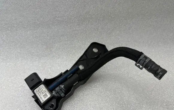 Audi A6 Allroad C7 Exhaust gas pressure sensor 059906051A 0281006006