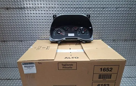 Fiat Doblo Speedometer (instrument cluster) S26340026 0520428470