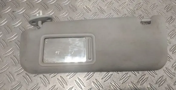 Sun visor