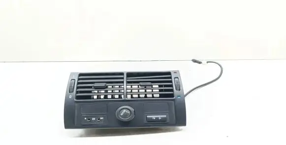 BMW X5 E53 Rear air vent grill 8409081 8370910
