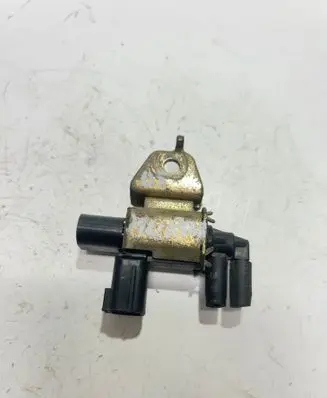 Nissan Murano Z50 Vacuum valve K5T46673 5404