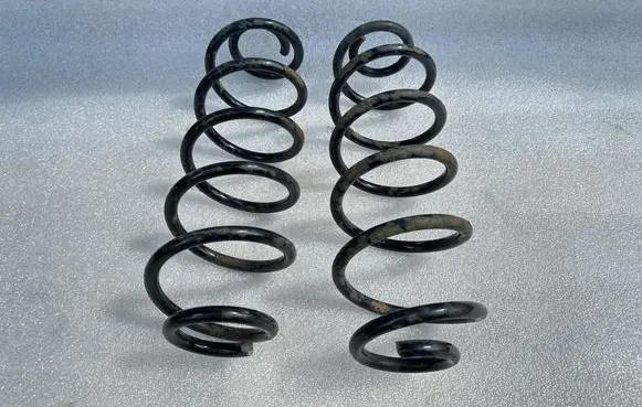 Audi A4 S4 B8 8K Rear coil spring 
