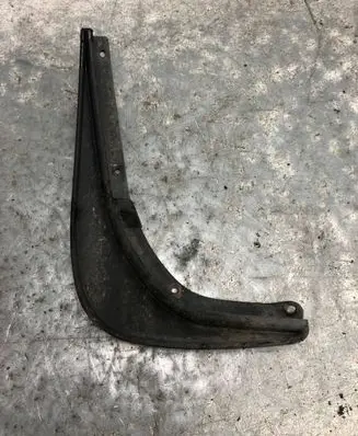 Skoda Octavia Mk2 (1Z) Front mudguard 1Z0821822A