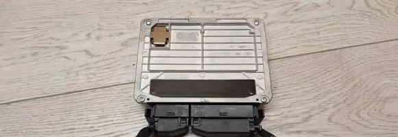 Audi A3 S3 8L Engine control unit/module 3b0907557b