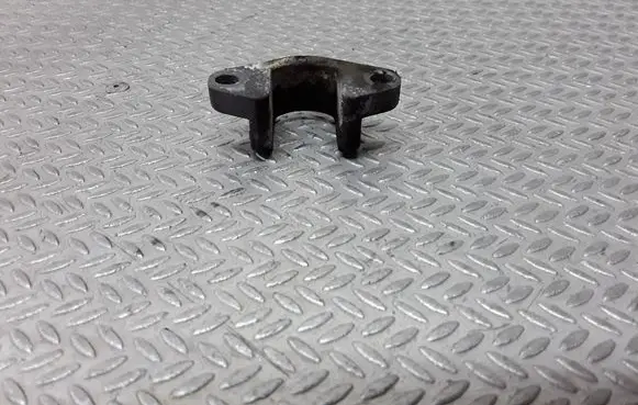 BMW 3 E46 Fuel Injector clamp holder