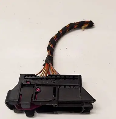 Volkswagen PASSAT B6 Sensor 1K0937722D