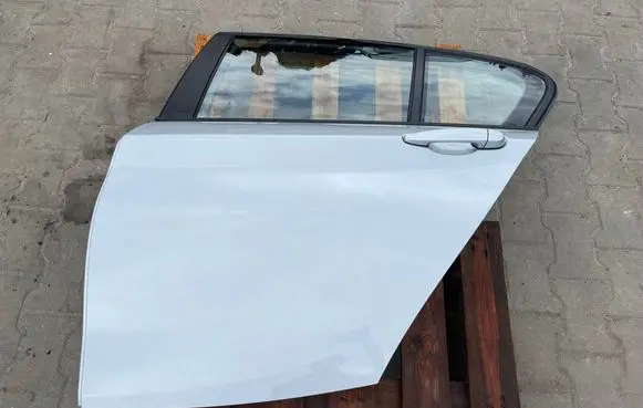 BMW 1 F20 F21 Rear door 