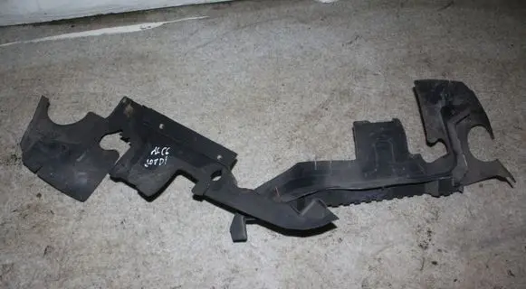 Audi A6 S6 C6 4F Intercooler air guide/duct channel 4F0121283G 4F0121284G