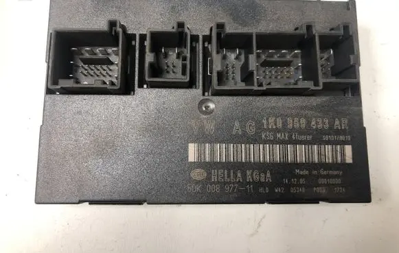Volkswagen PASSAT B6 Comfort/convenience module 1K0959433AR