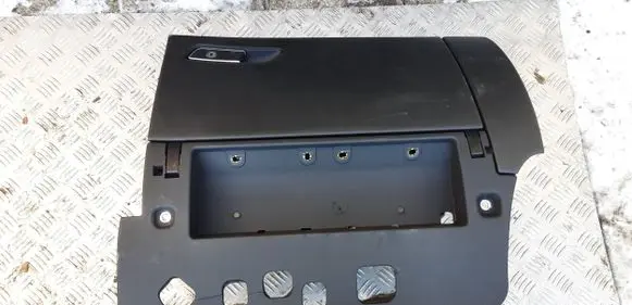 Audi A8 S8 D4 4H Glove box 4H1880302