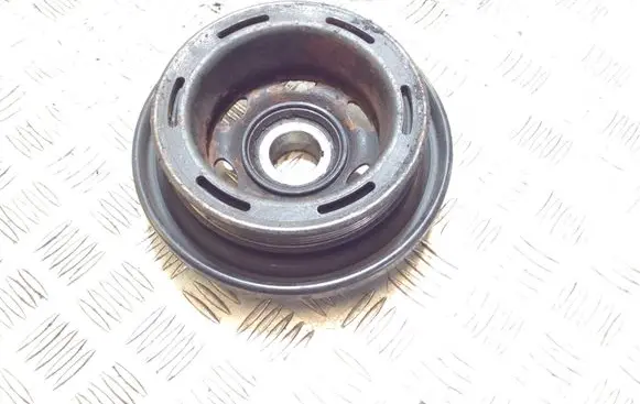 Mercedes-Benz Sprinter W901 W902 W903 W904 Crankshaft pulley A6110300503