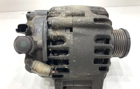 Peugeot 308 SW Generator/alternator 9818677980