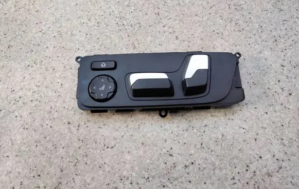 BMW 3 G20 G21 Seat heating switch 682602555 6826025