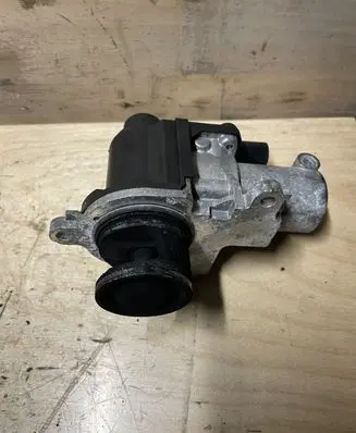 Audi Q7 4L EGR valve 057131501E