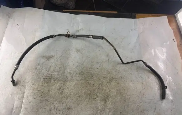 Chrysler 300 - 300C Power steering hose/pipe/line