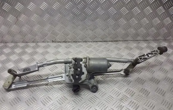 Volvo S80 Front wiper linkage and motor 404606