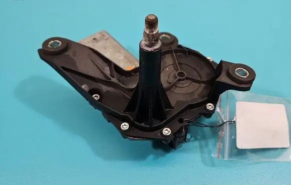 Rear window wiper motor