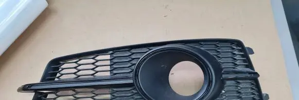 Audi A6 C7 Front bumper lower grill 4G0807681AG