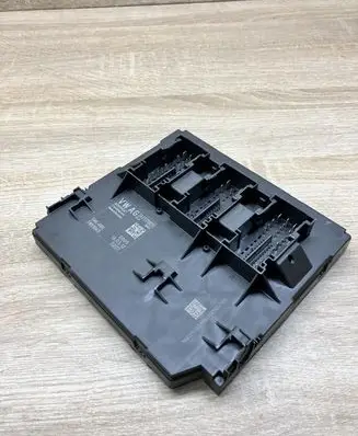 Volkswagen PASSAT B7 Comfort/convenience module 3AA937087H 5WK50415