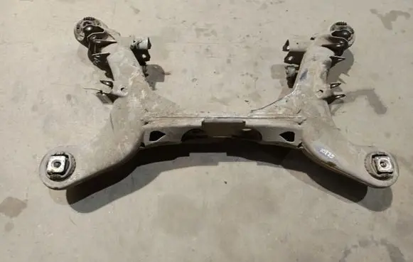 Mercedes-Benz CLS C219 Rear subframe 