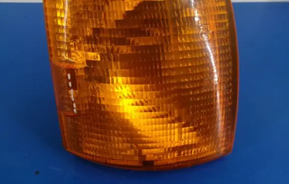 Volkswagen Transporter - Caravelle T4 Front indicator light