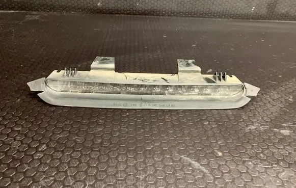 Volvo V50 Third/center stoplight 8620290 28060002