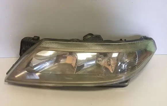Renault Laguna II Headlight/headlamp 8200163323