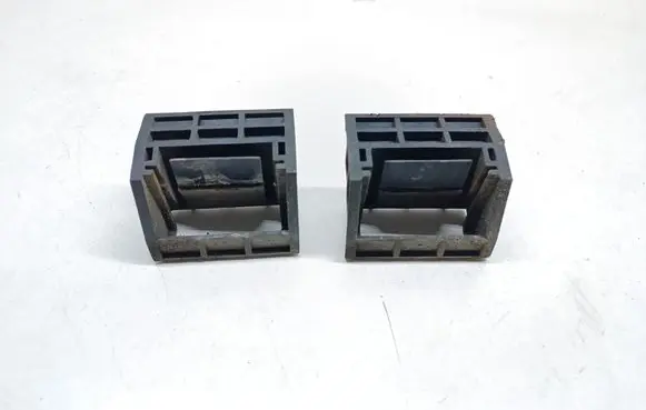 BMW X6 M Radiator mount bracket 7533537