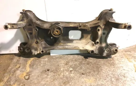 Skoda Yeti (5L) Front subframe 1K0199315A