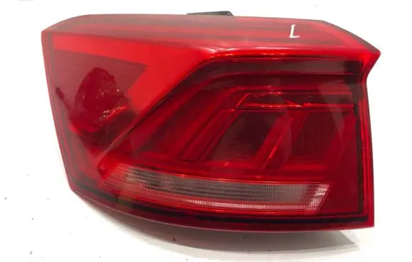 Volkswagen T-Roc Rear/tail lights 2GA945095