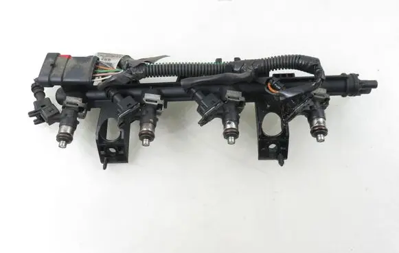 Renault Clio II Fuel main line pipe 8200292590 8200286064 H82292589