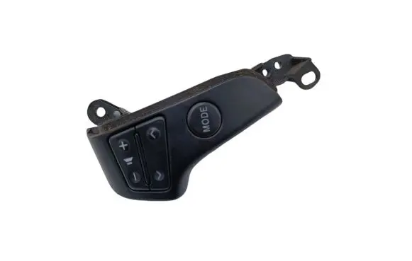 Toyota Avensis T250 Steering wheel buttons/switches 75B596